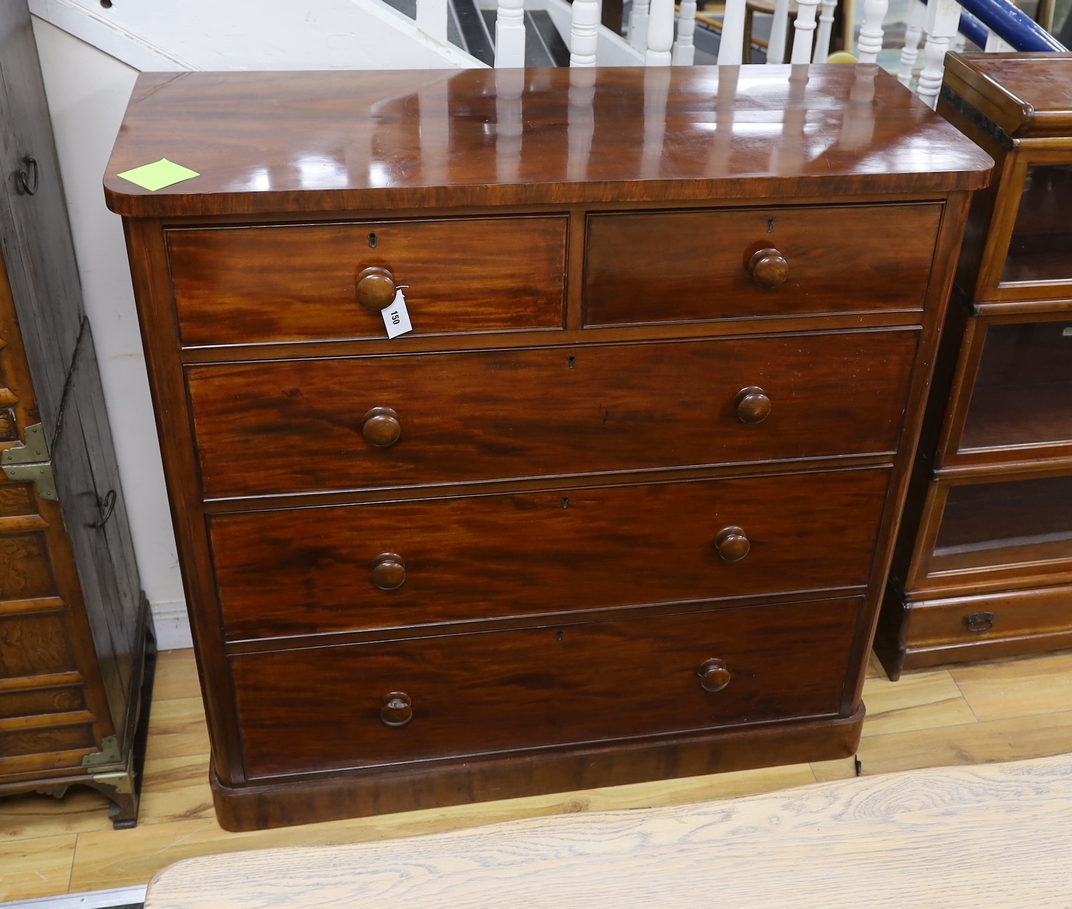 A Victorian mahogany five drawer chest of two short and three long drawers, width 127cm, depth 52cm, height 124cm